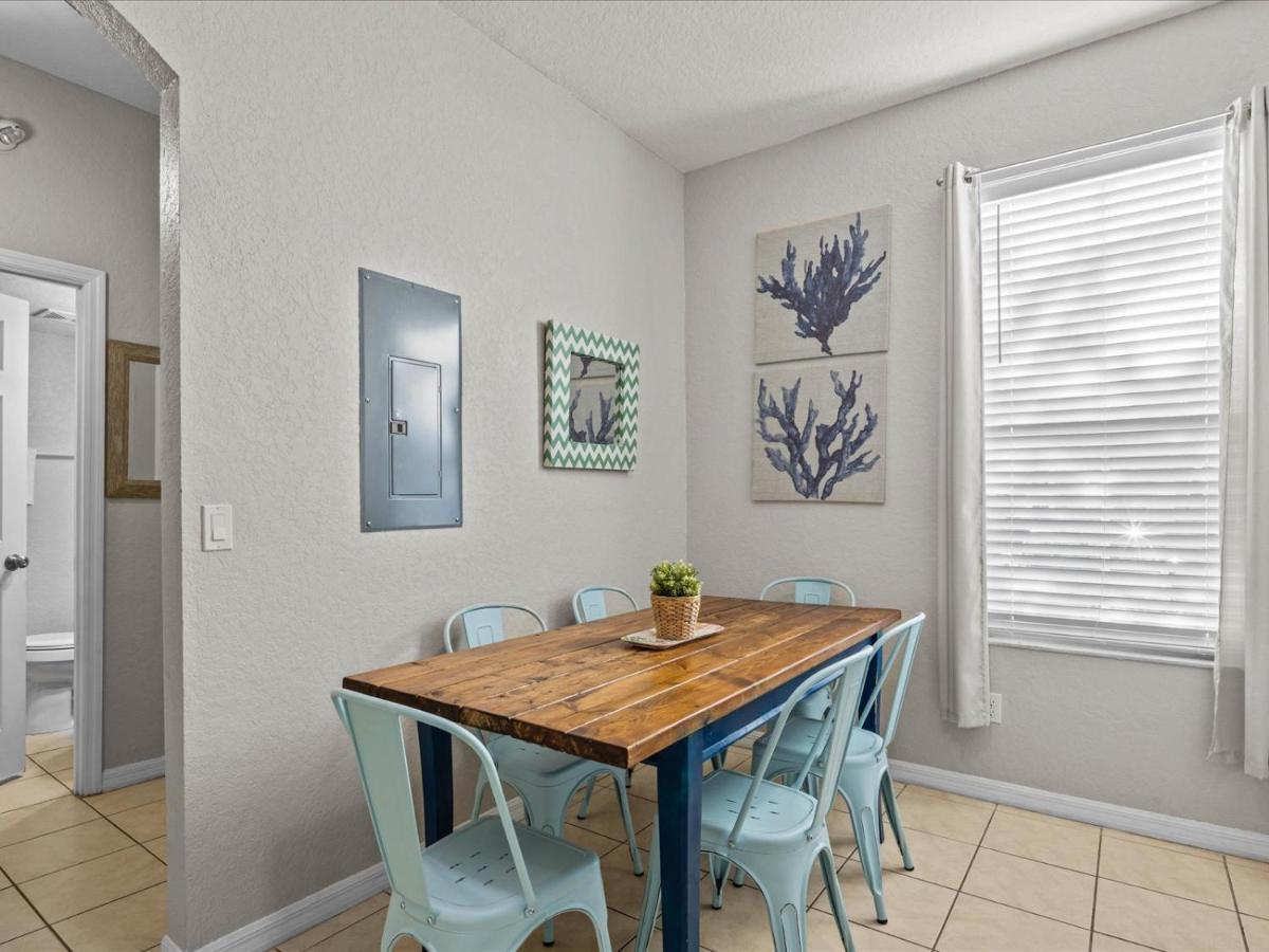 Townhouse And Resort Near Disney Davenport Bagian luar foto